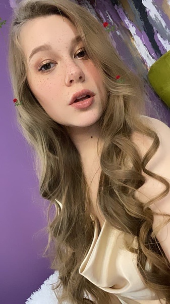 Artiest RoseGrase Foto 1