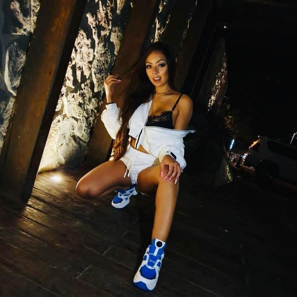 Artist Evaa_Brown Foto 12