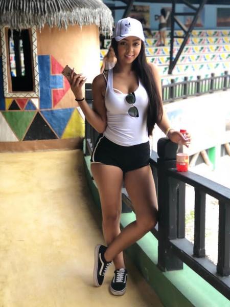 Artist Evaa_Brown Foto 6