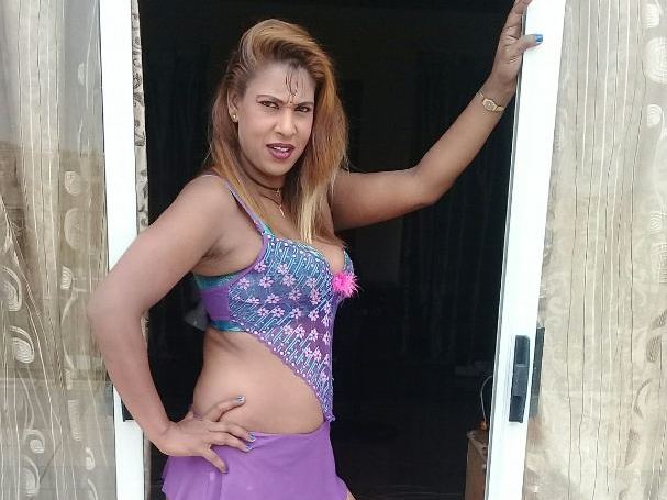 Imagen de perfil de modelo de cámara web de indianplaygirl