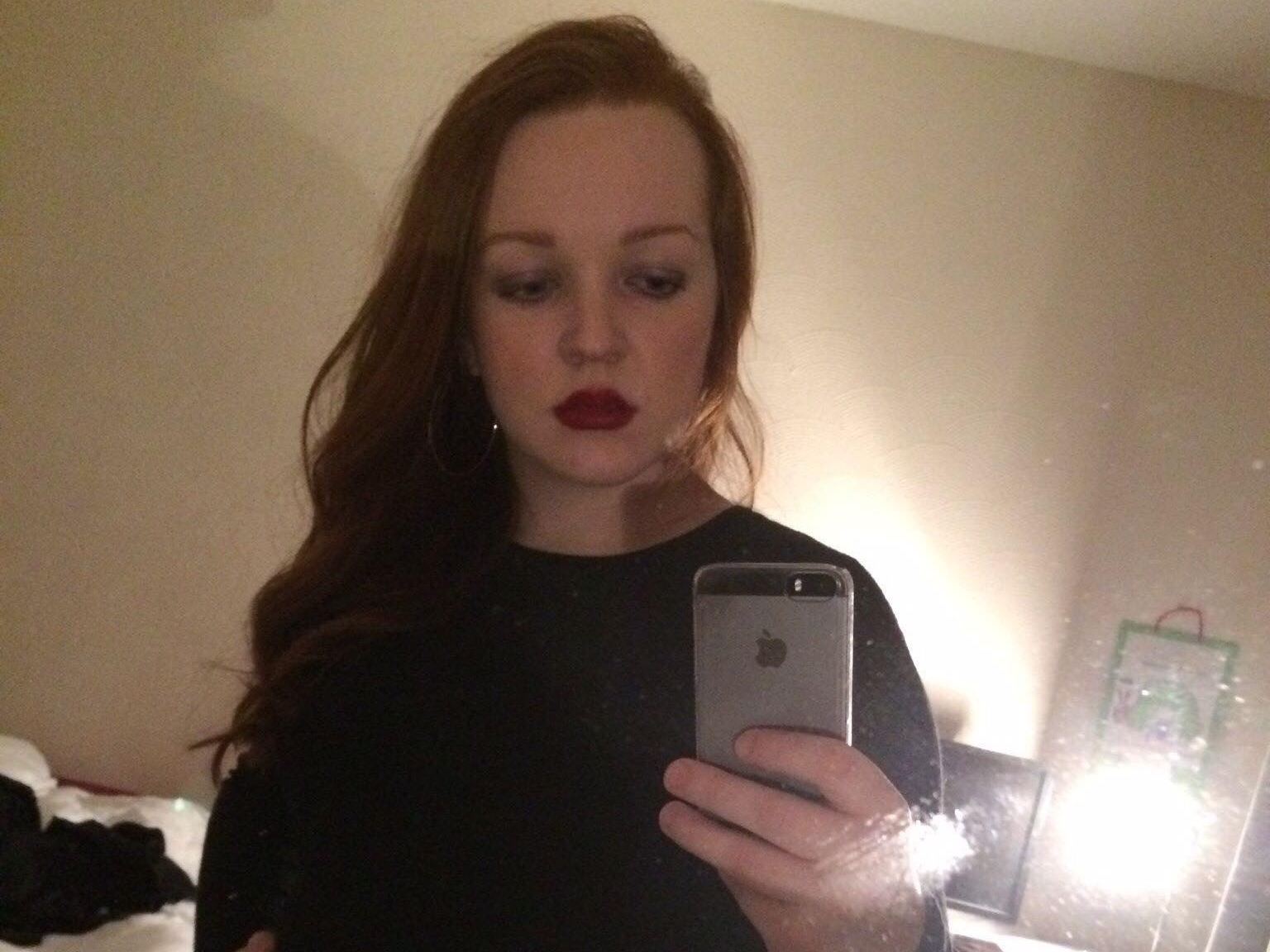 Redhead_Lou profilbild på webbkameramodell 