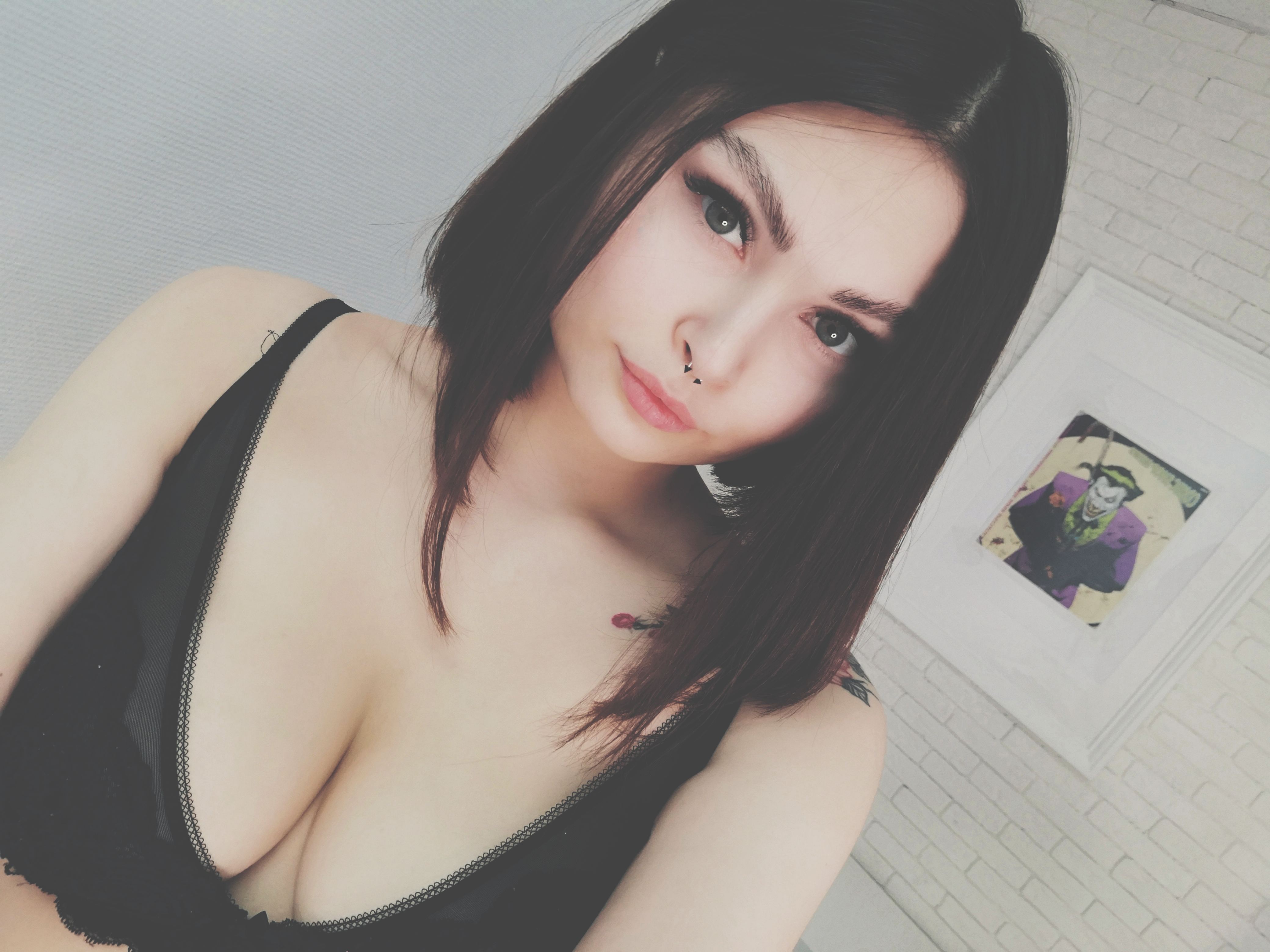 Frankie_RayeX Profilbild des Cam-Modells 