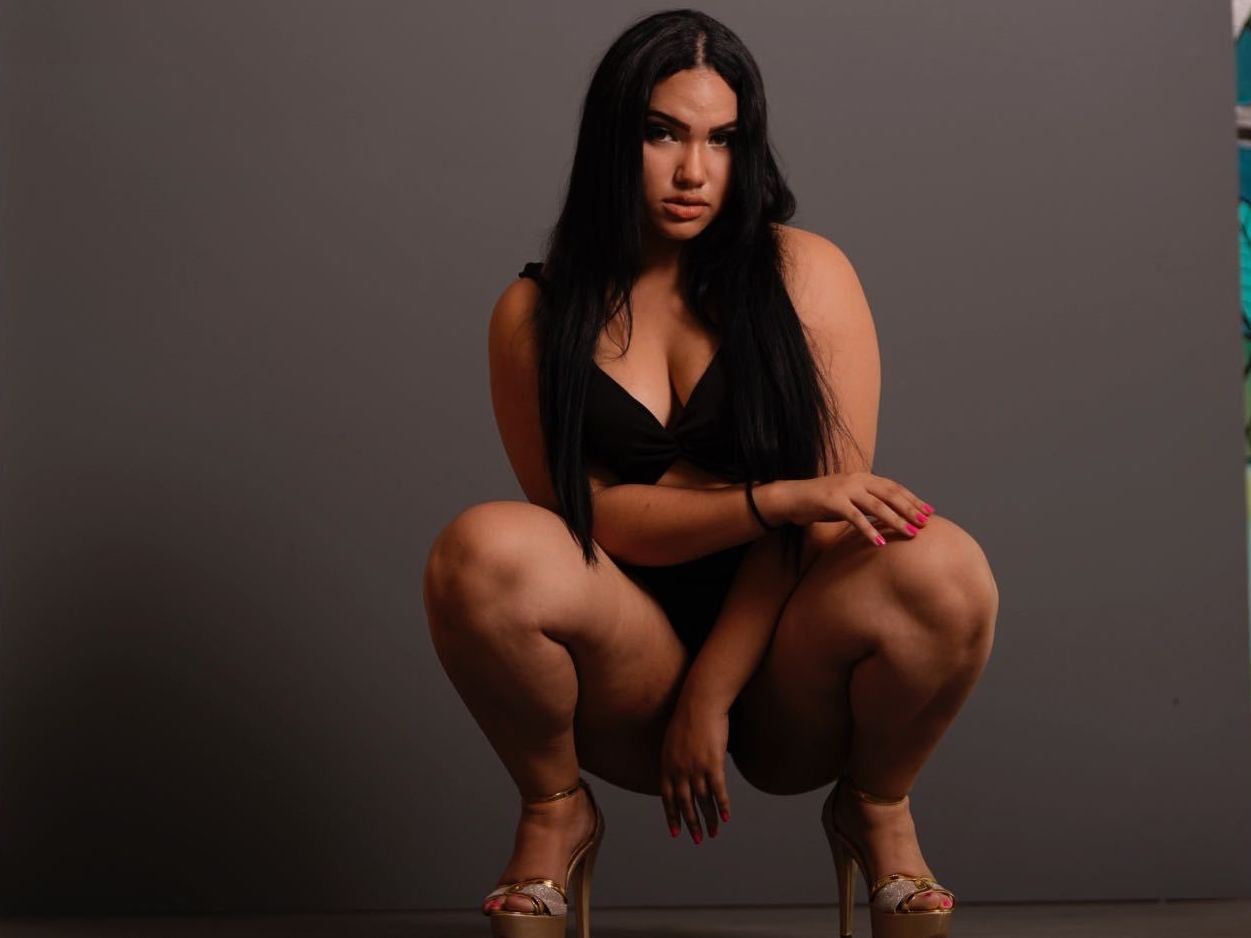 londravelvet cam model profile picture 