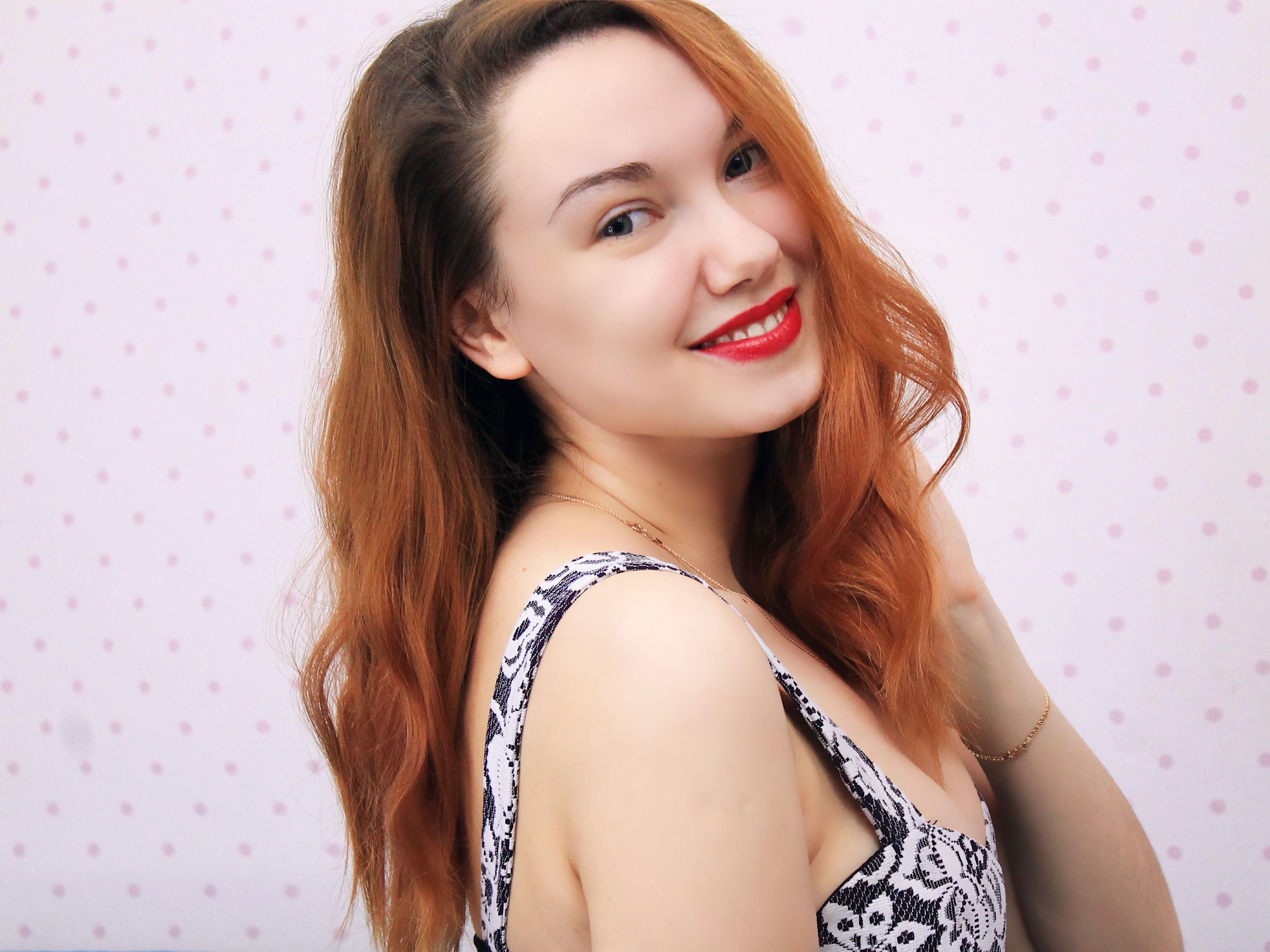 Foto de perfil de modelo de webcam de LindaDi 