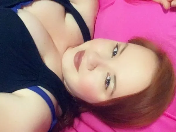 Imagen de perfil de modelo de cámara web de LittleDreamGemi