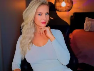 MsLindsayDevis