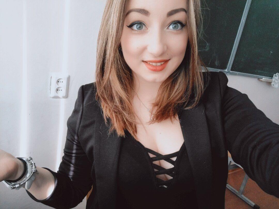 SienaMia profilbild på webbkameramodell 