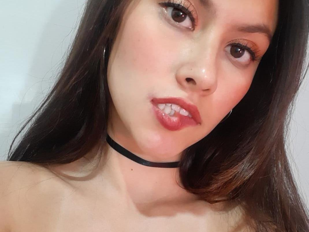 katrinanixfox profilbild på webbkameramodell 