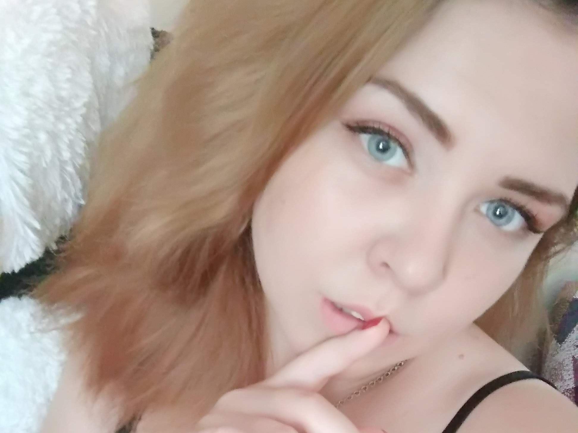 sweettyluna Profilbild des Cam-Modells 