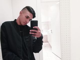 HornyTwink420 immagine del profilo del modello di cam