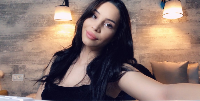 Interprète SashaRaee Photo 2