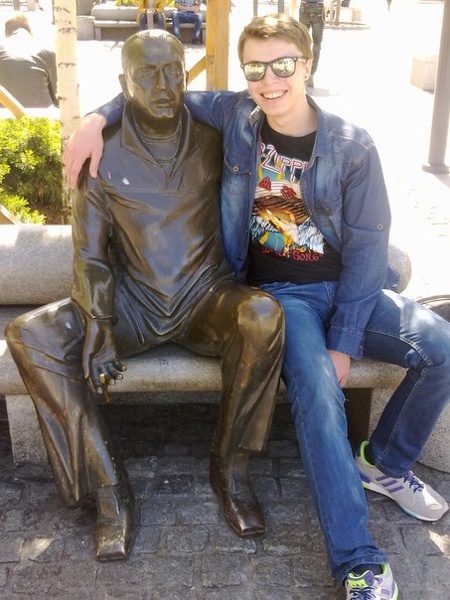 Artista AhKonformist Foto 2