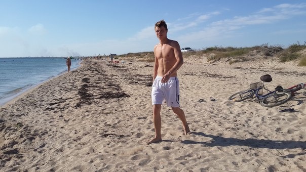 Artista AhKonformist Foto 5