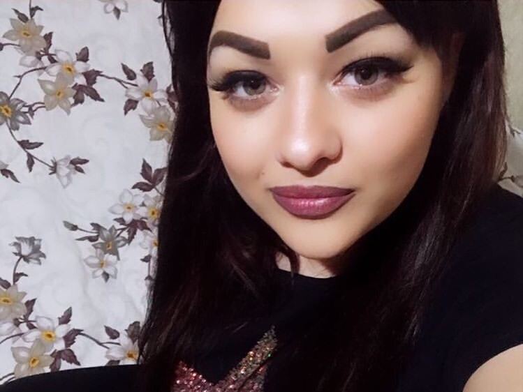 AnabelJenet profilbild på webbkameramodell 