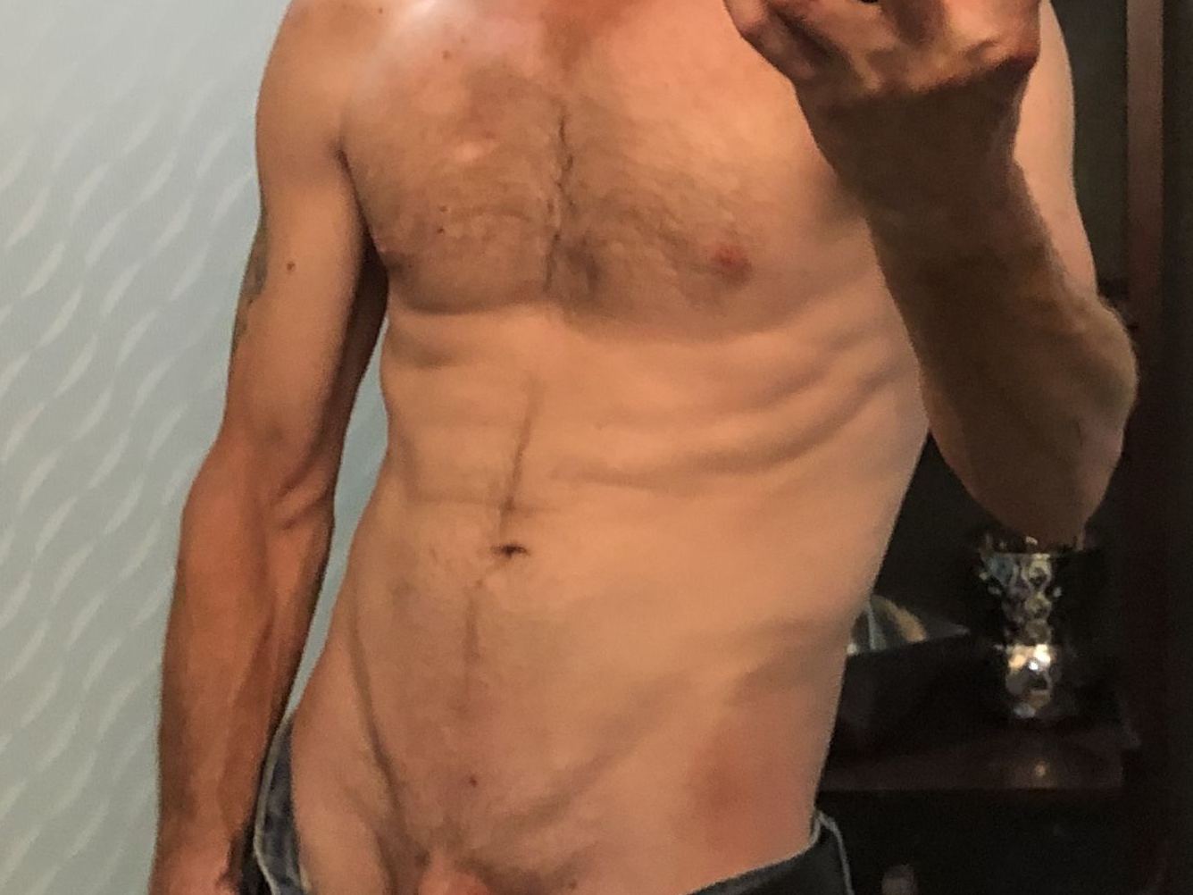 Imagen de perfil de modelo de cámara web de Geminiryda