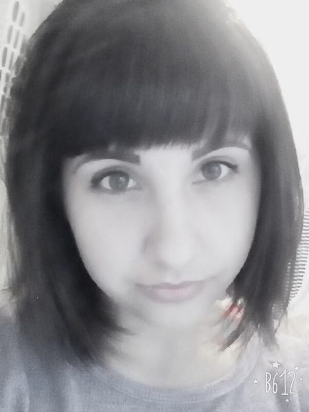 Artista HollyMars Foto 2