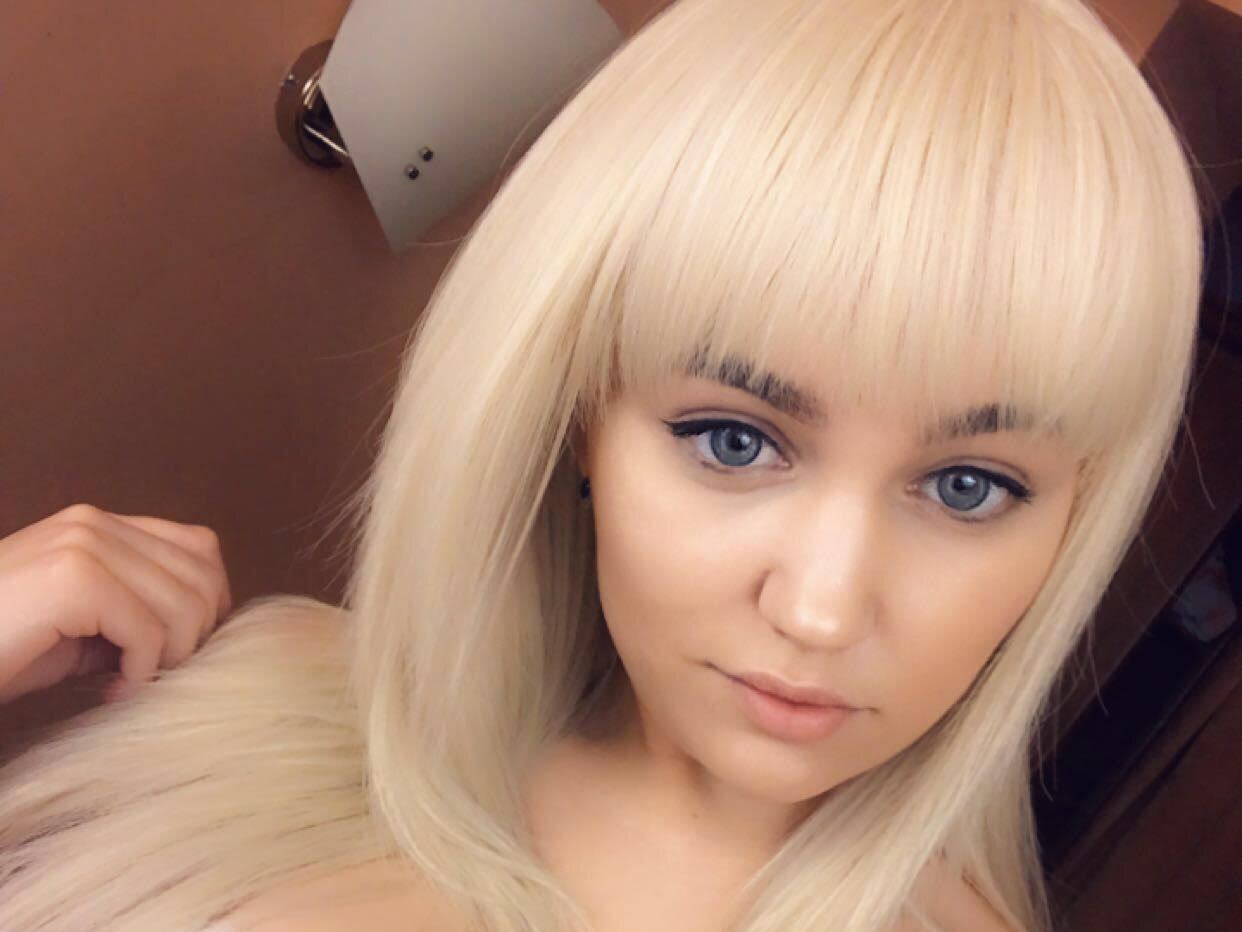 Image de profil du modèle de webcam SweettyCandy