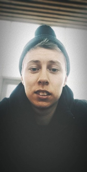 Performer WonderStrai Photo 2