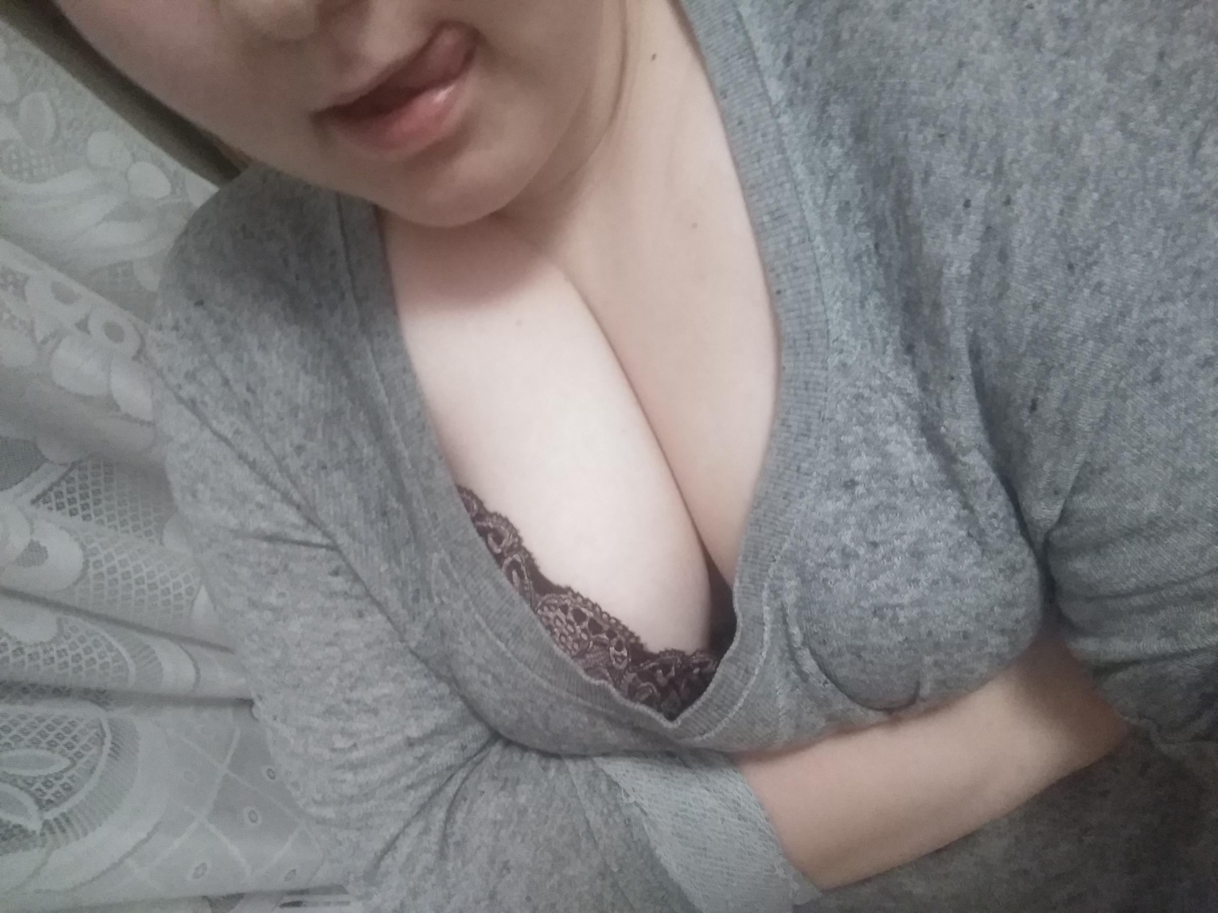 JunaGane Profilbild des Cam-Modells 