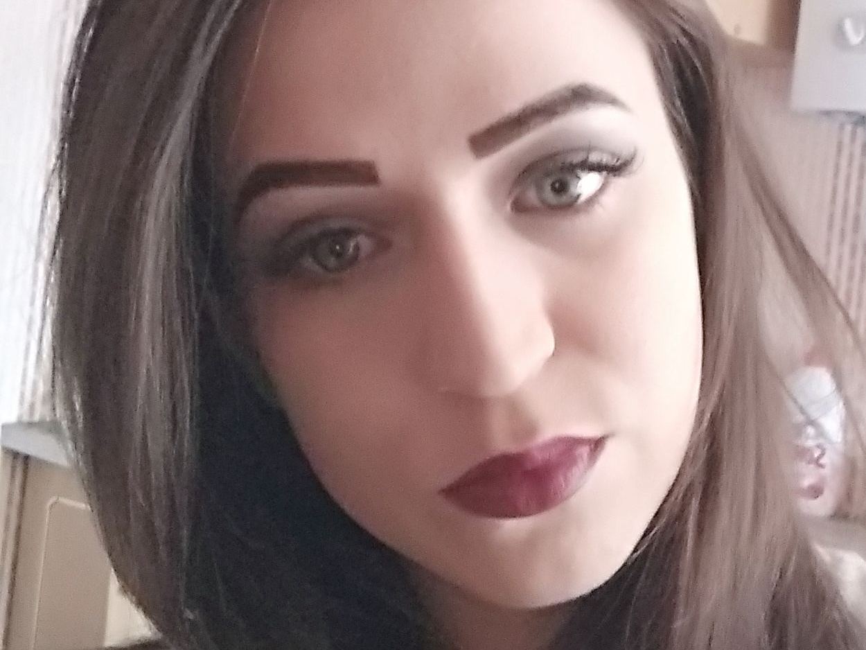 Kiskaxlove cam model profile picture 