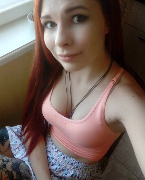 Performer AmyWave Photo 5