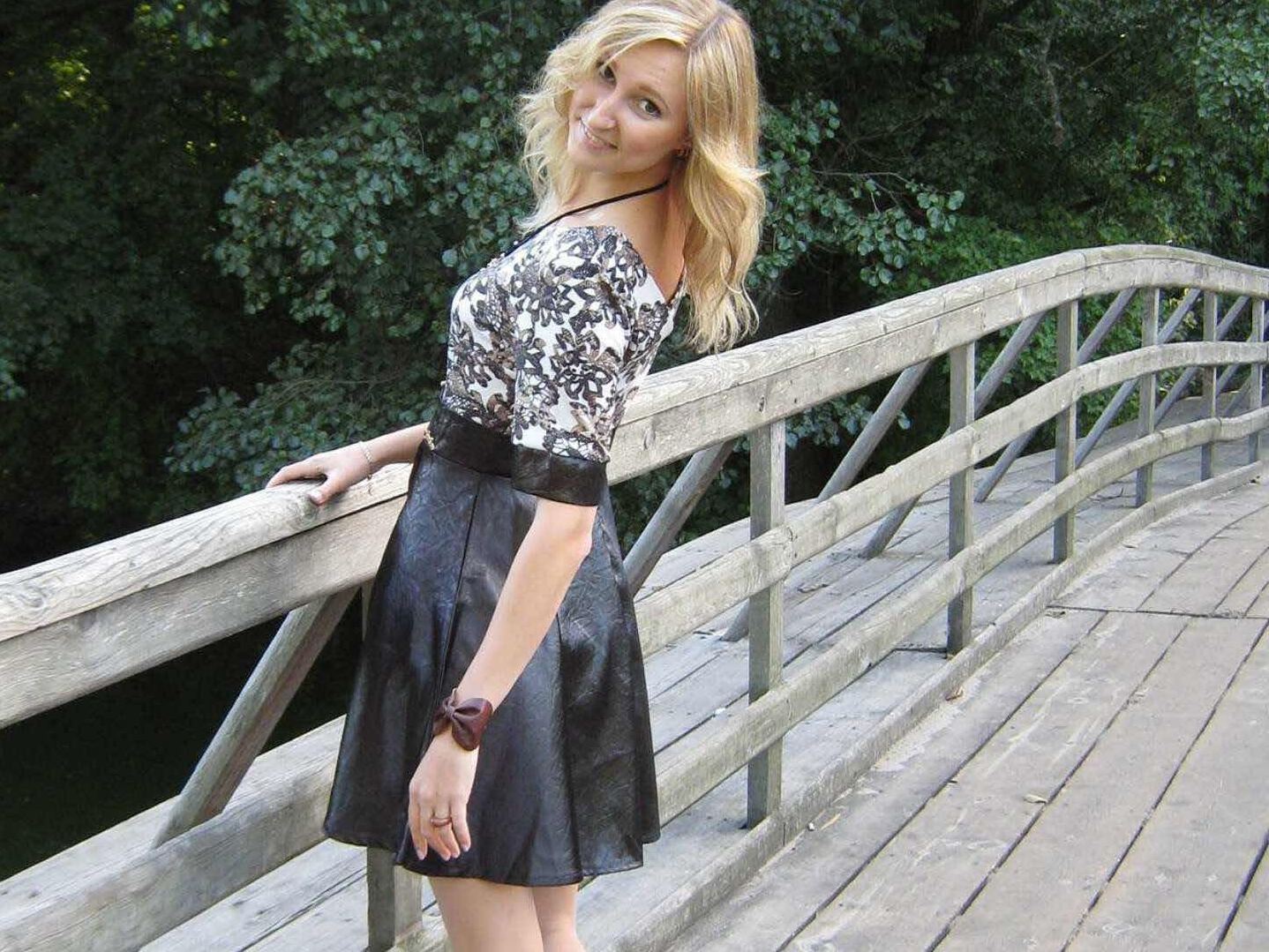 MissbeautifylAl profilbild på webbkameramodell 