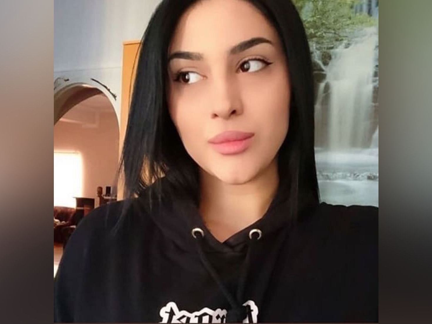 Imagen de perfil de modelo de cámara web de BethKitty