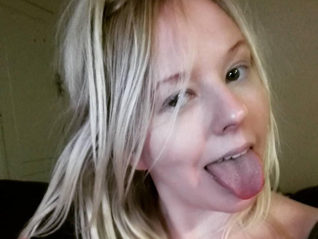 Lindsay69 cam model profile picture 