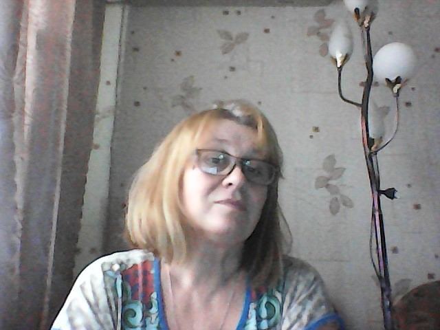 Image de profil du modèle de webcam GeliaQPret