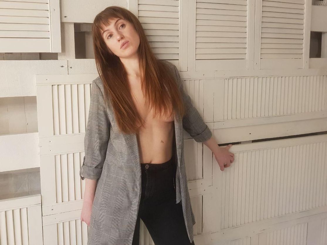Foto de perfil de modelo de webcam de Kira_Linn 