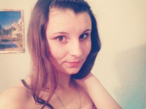 Image de profil du modèle de webcam SweetDiona