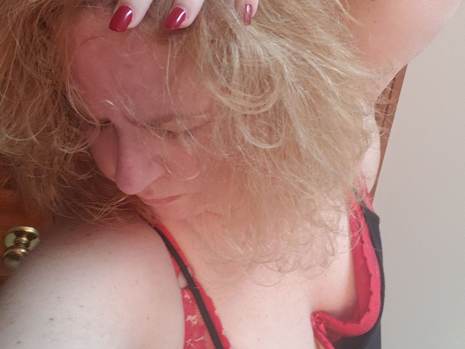 SuitLady profielfoto van cam model 