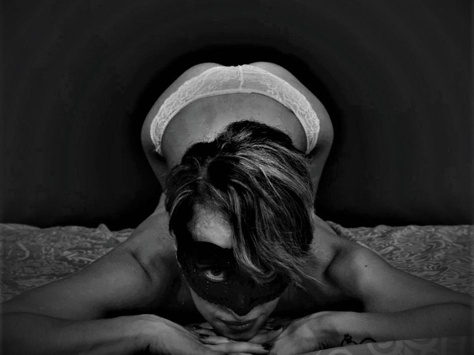 Imagen de perfil de modelo de cámara web de VirWoolf