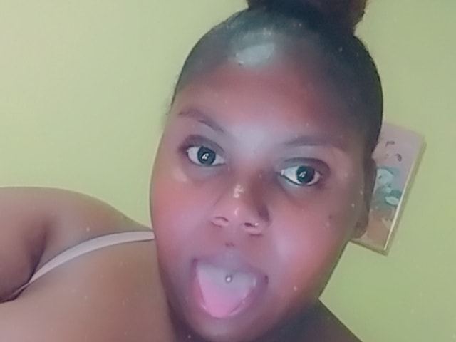 MsTastyCakes immagine del profilo del modello di cam