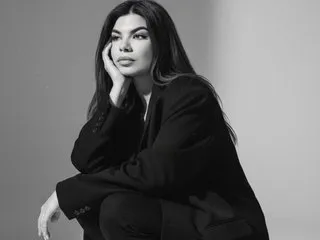 Imagen de perfil de modelo de cámara web de Raissahot4u