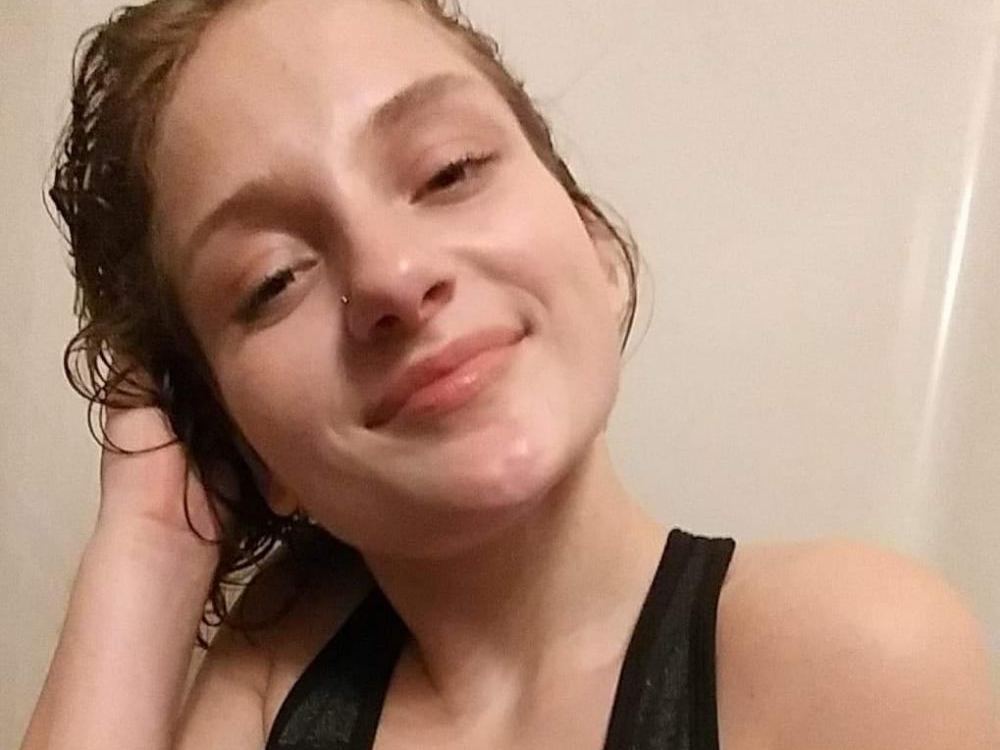 Profilbilde av SuzieeStraightLace webkamera modell