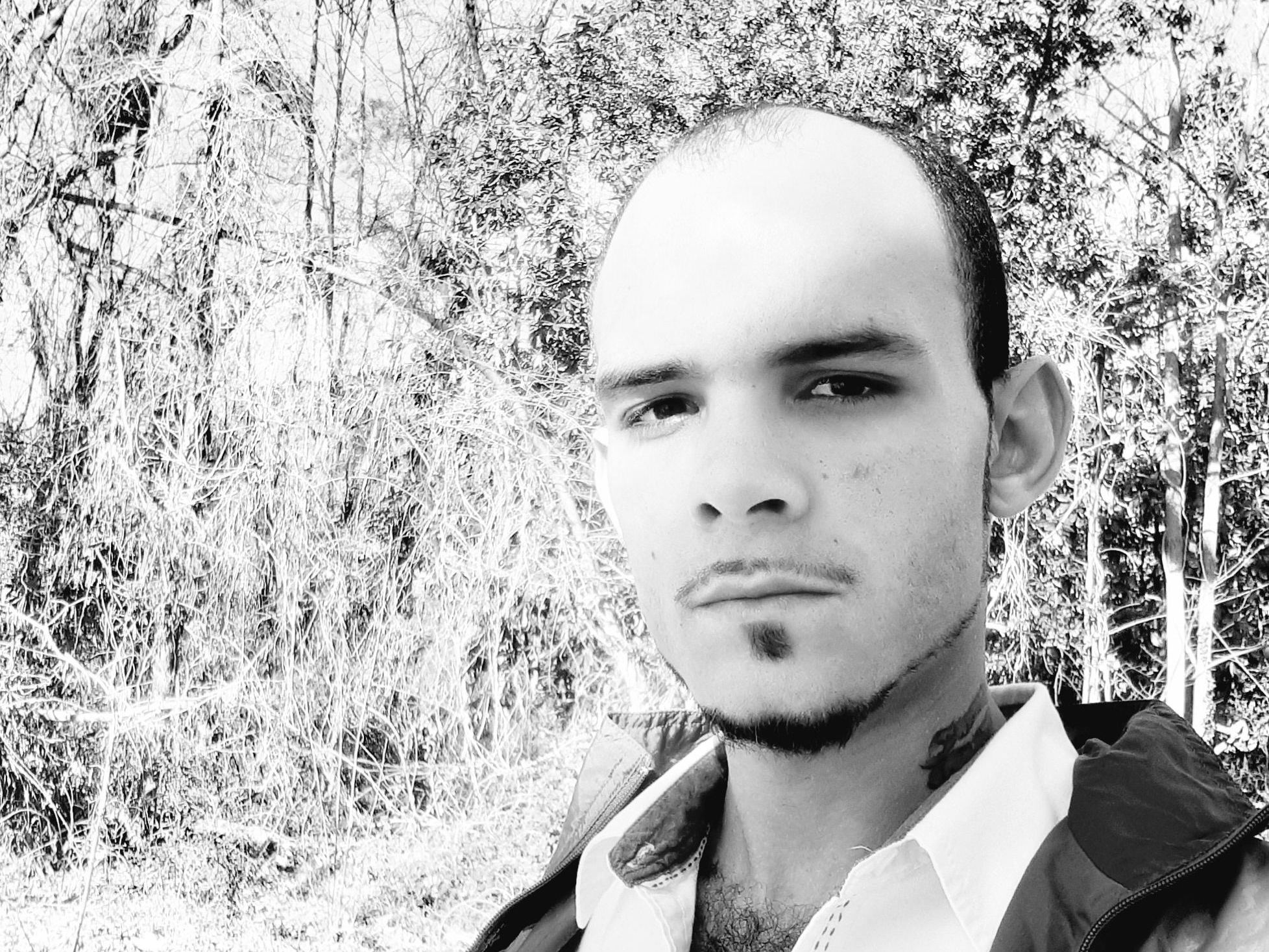 Reddone26 cam model profile picture 