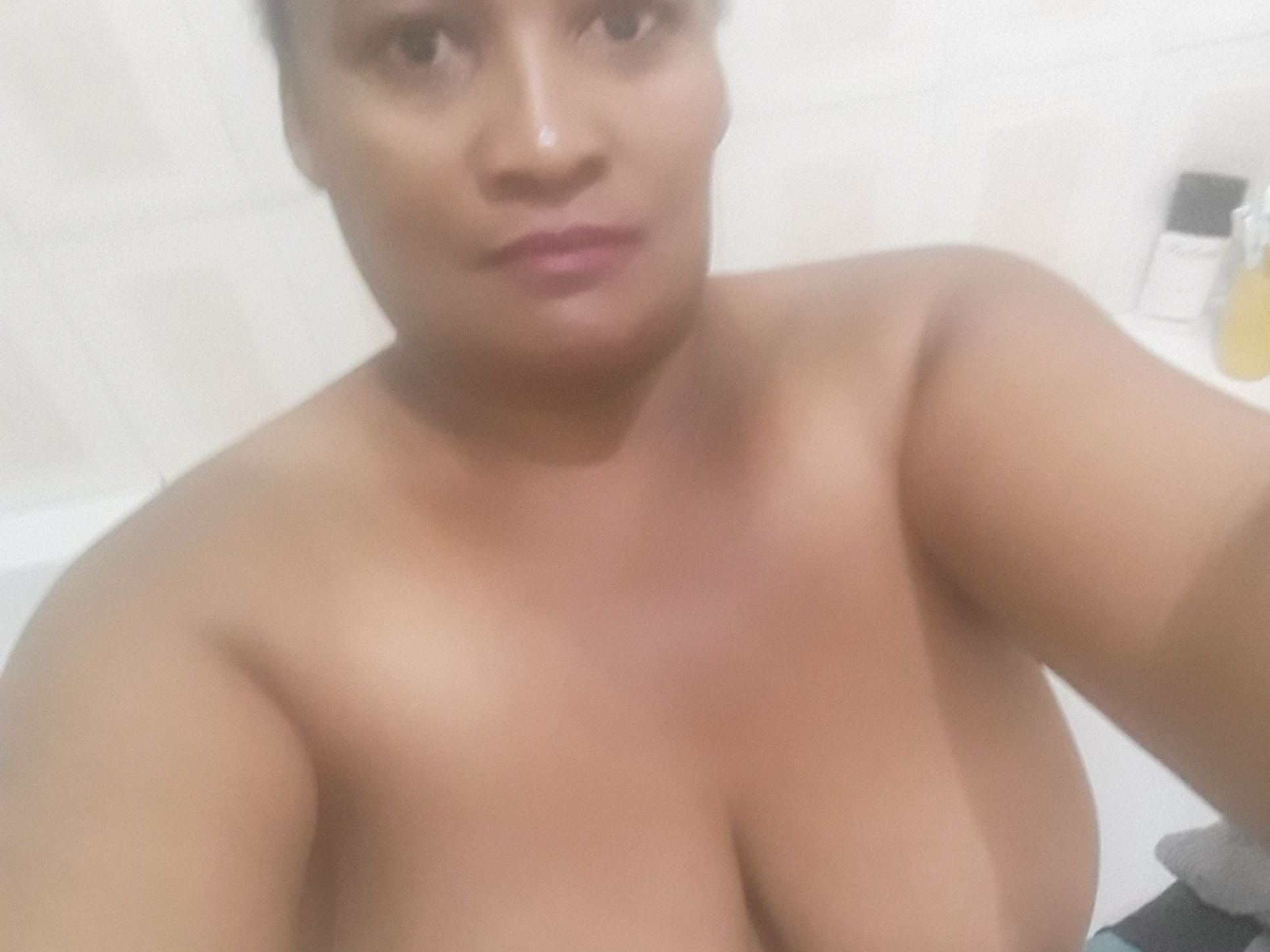 Image de profil du modèle de webcam Sexyyowna69