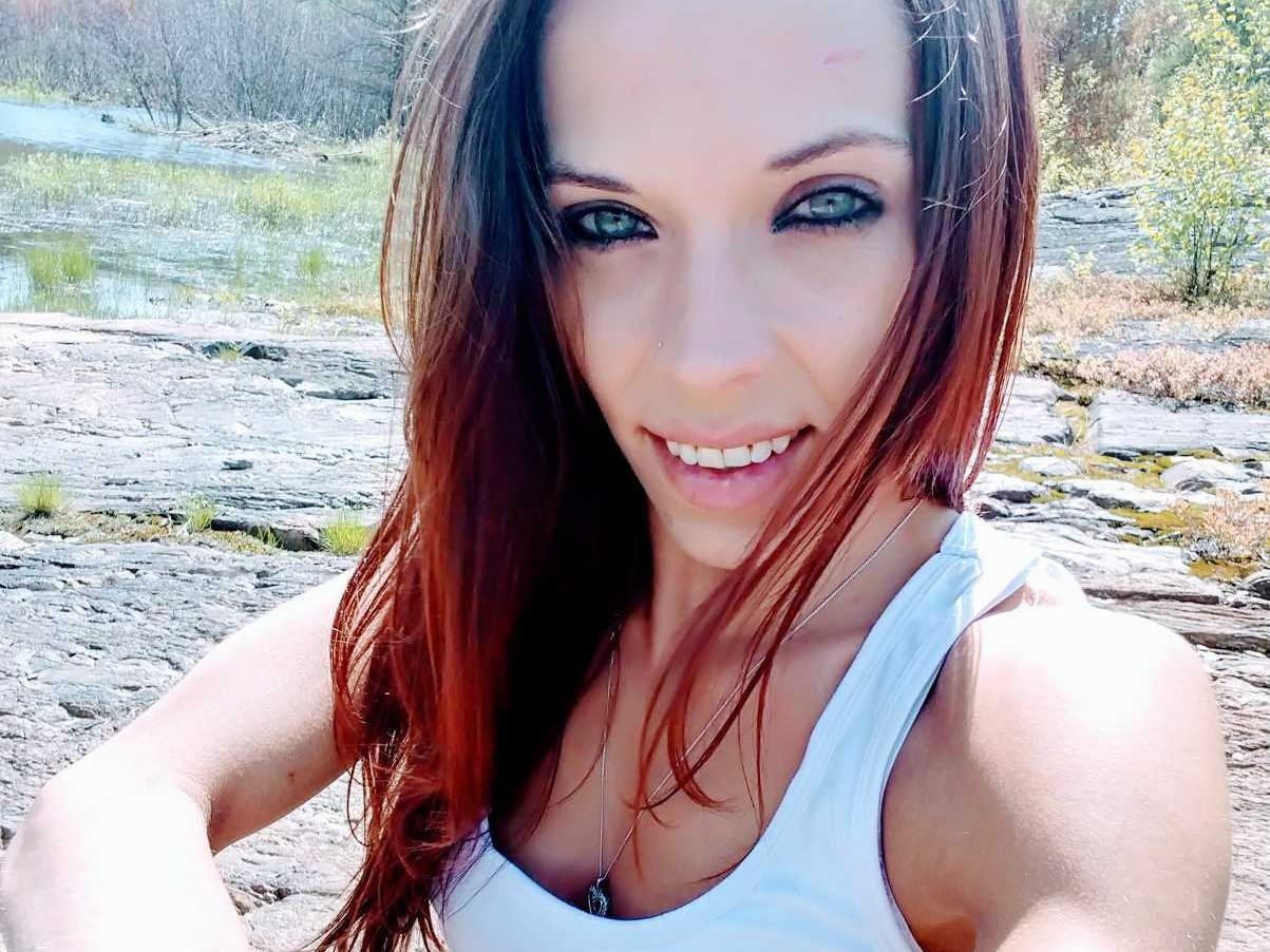 Imagen de perfil de modelo de cámara web de JeepGirl