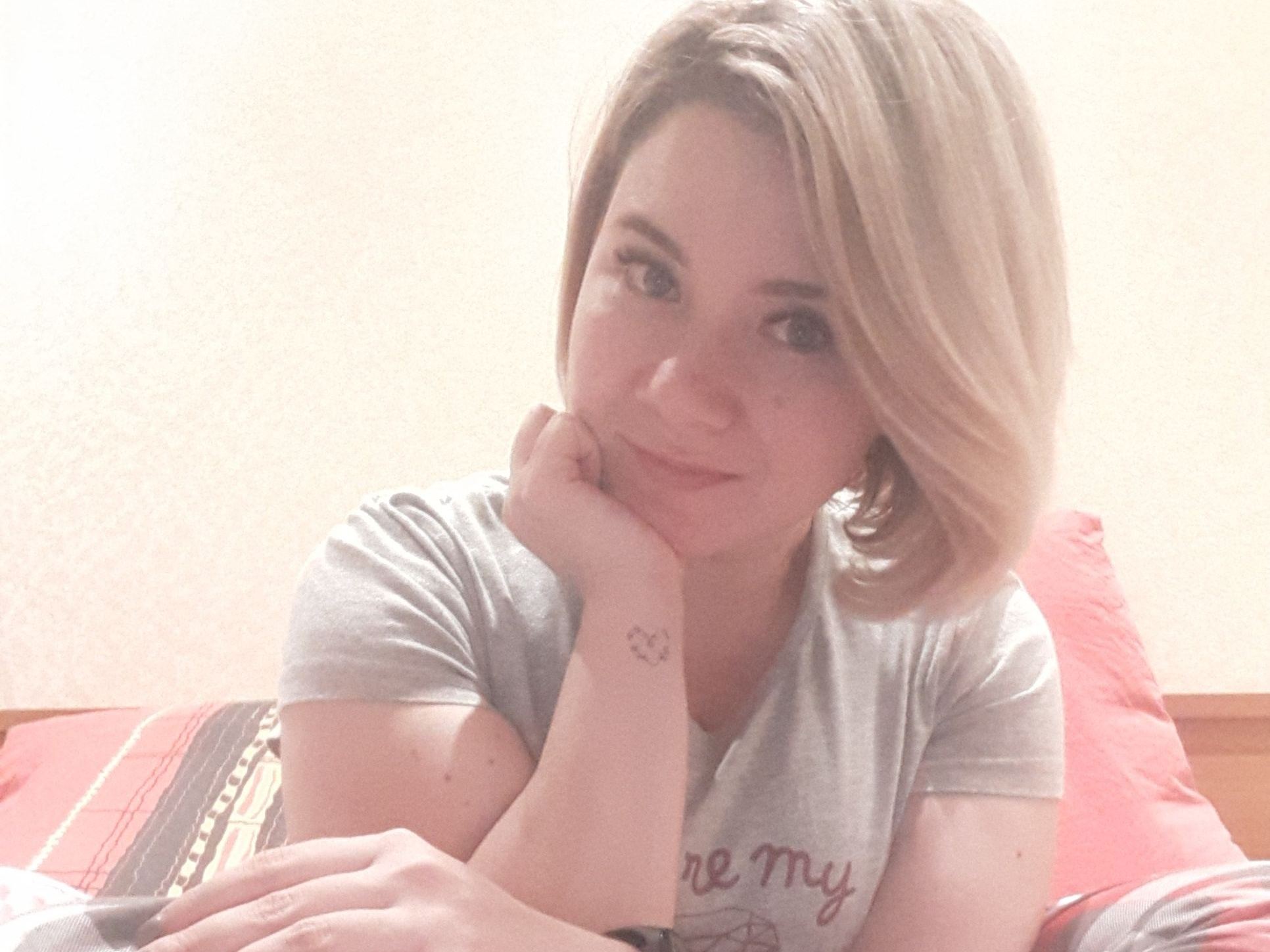 EzhulkaQHot immagine del profilo del modello di cam