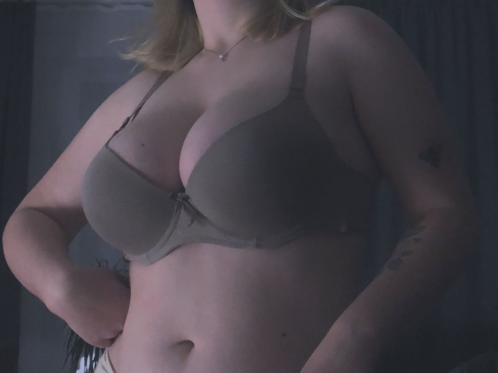 QueenDominatrx Profilbild des Cam-Modells 