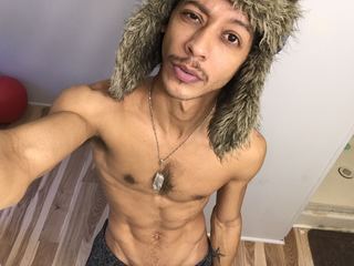 ValeenVon immagine del profilo del modello di cam