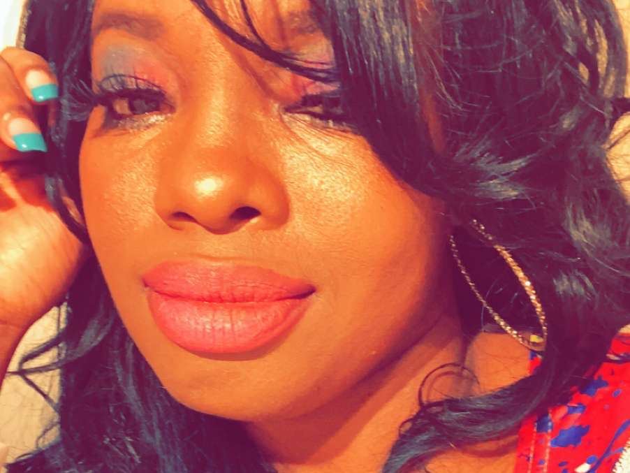 BrownSkinBarbie18 profilbild på webbkameramodell 