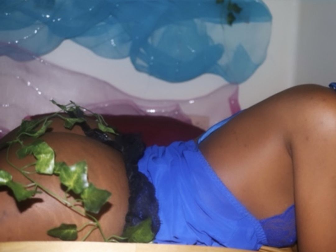 lilsadditybih profielfoto van cam model 