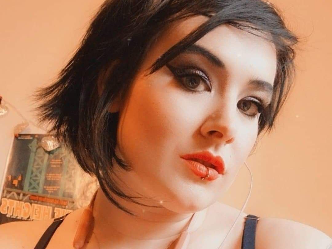 Image de profil du modèle de webcam PrincessAnnieGraves