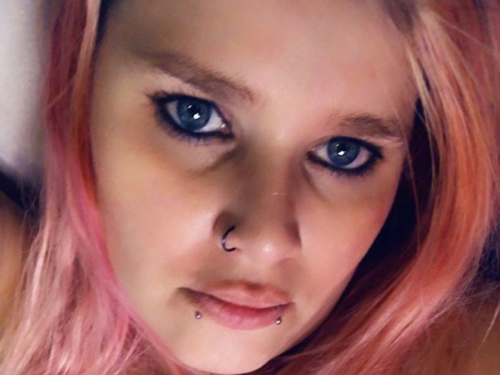 Profilbilde av McKennaStarXX webkamera modell