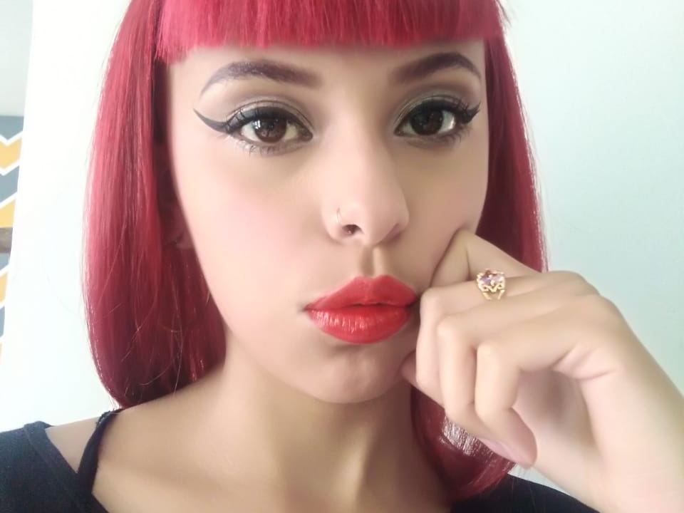 katherinehard profielfoto van cam model 