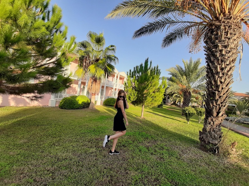 Artiest VikkiCoronet Foto 3