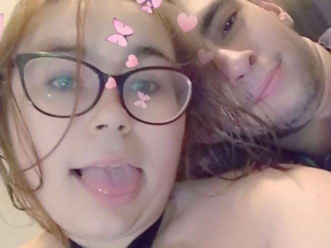 Image de profil du modèle de webcam ThePettersburgCouple