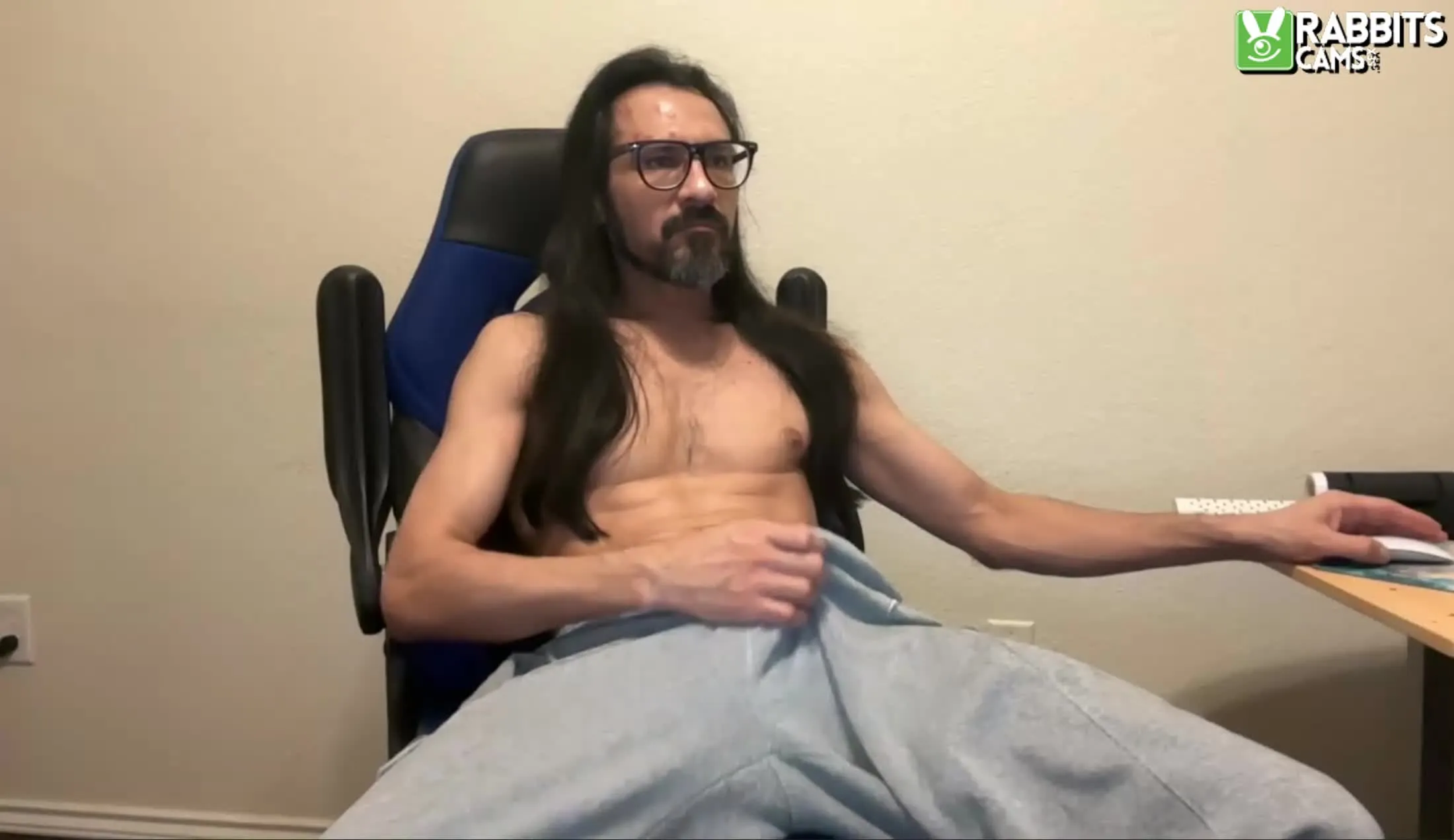 Interprete Youreherewithme Video 1